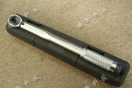 �A��ʽŤ�ذ���